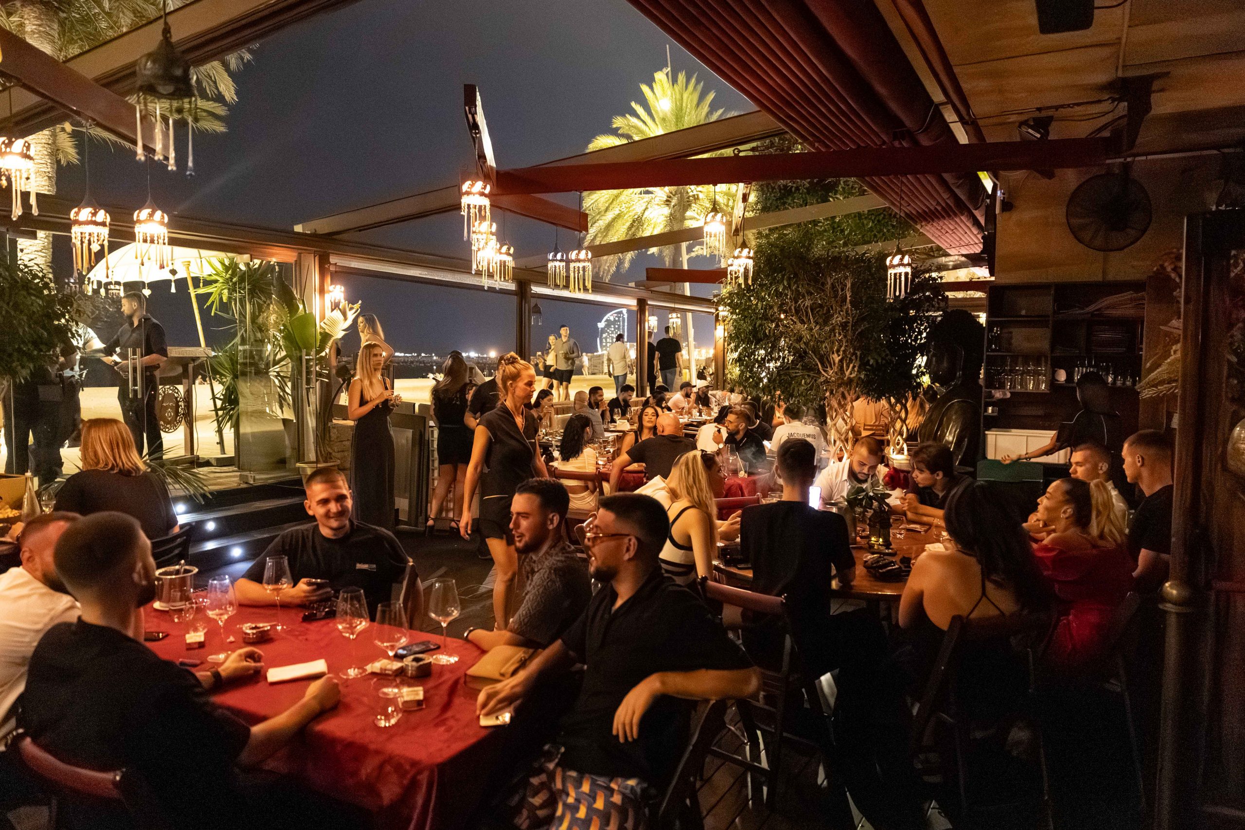 CDLC Carpe Diem Terraza Cena Noche